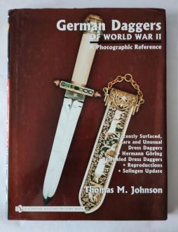 German Daggers Of World War II front cover